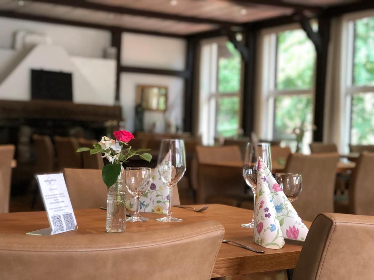 Landhotel Gutshof Im Oertzetal In Oldendorf, Suedheide 헤르만스부르크 외부 사진