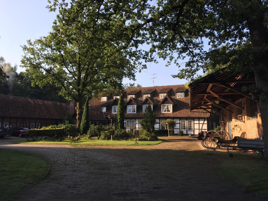 Landhotel Gutshof Im Oertzetal In Oldendorf, Suedheide 헤르만스부르크 외부 사진
